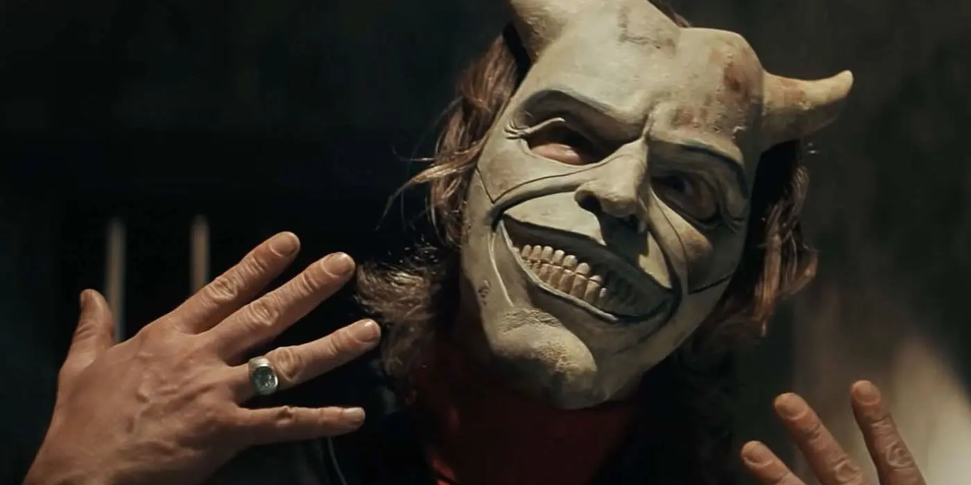 Scott Derrickson aduce pe marele ecran jocul cult „Mouthwashing