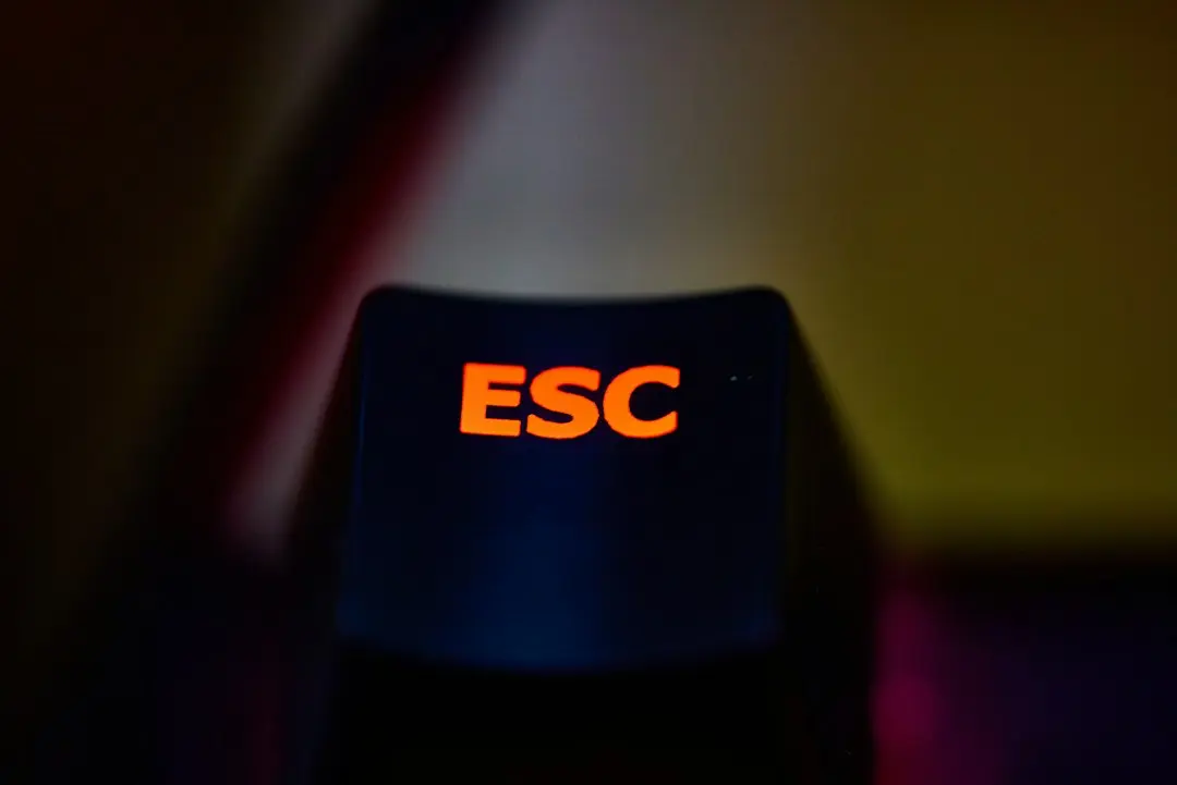 De la eșec la hit: Cum a cucerit „In the Grey” platformele de streaming